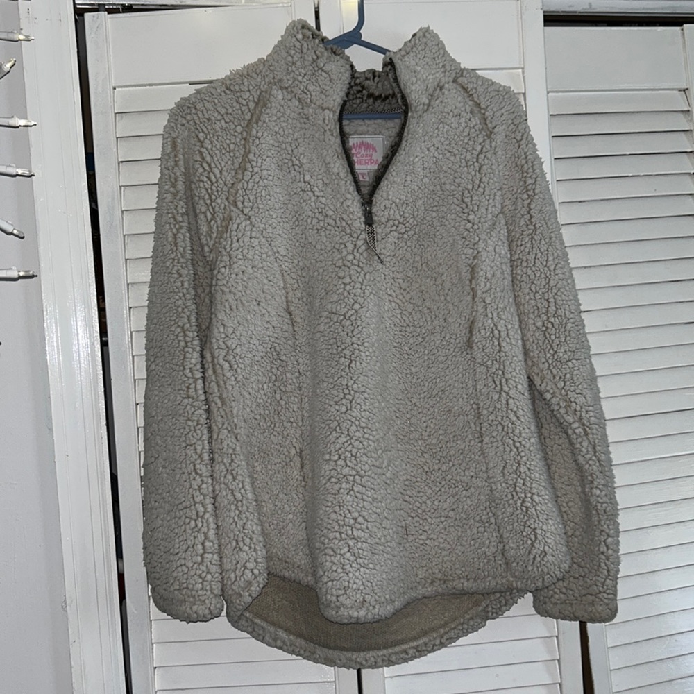 fluffy off-white sherpa jacket, size Large